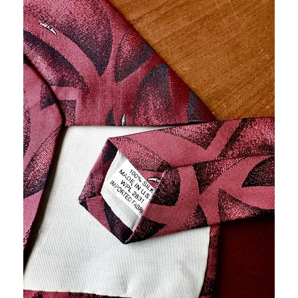Vintage Mario Valentino Men's Silk Necktie Red Geometric Retro 80s 90s
